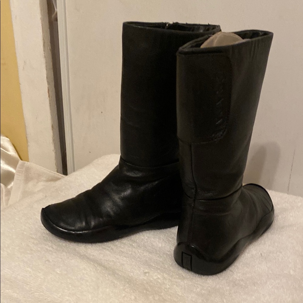 Prada boots, color black